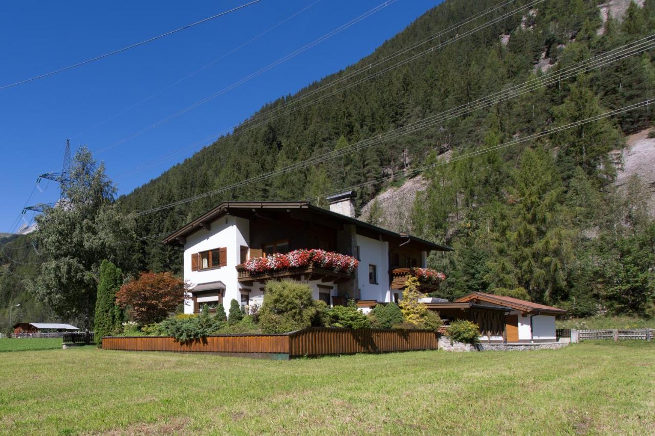 Landhaus Zauser Sankt Anton am Arlberg Esterno foto