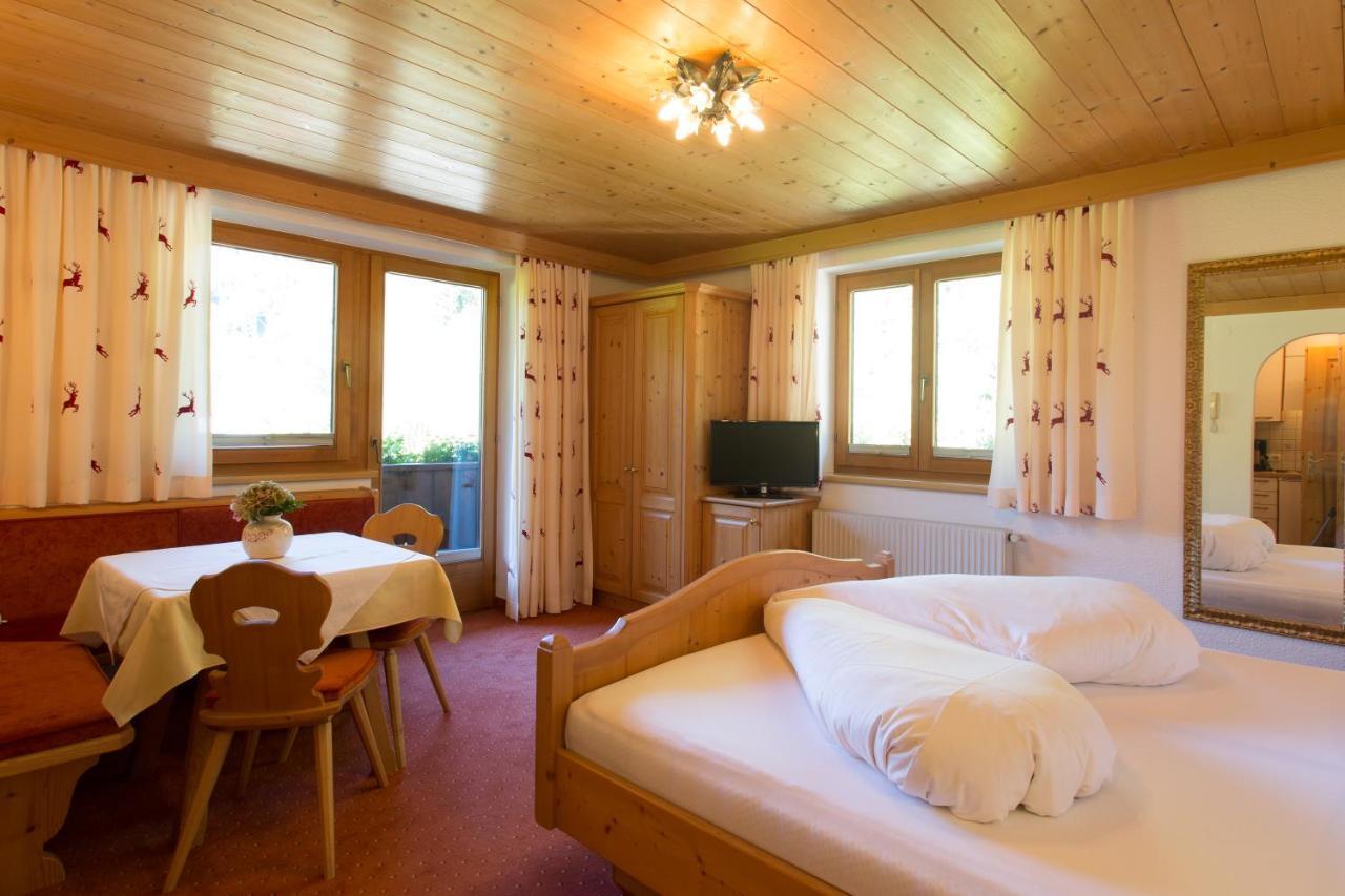 Landhaus Zauser Sankt Anton am Arlberg Esterno foto