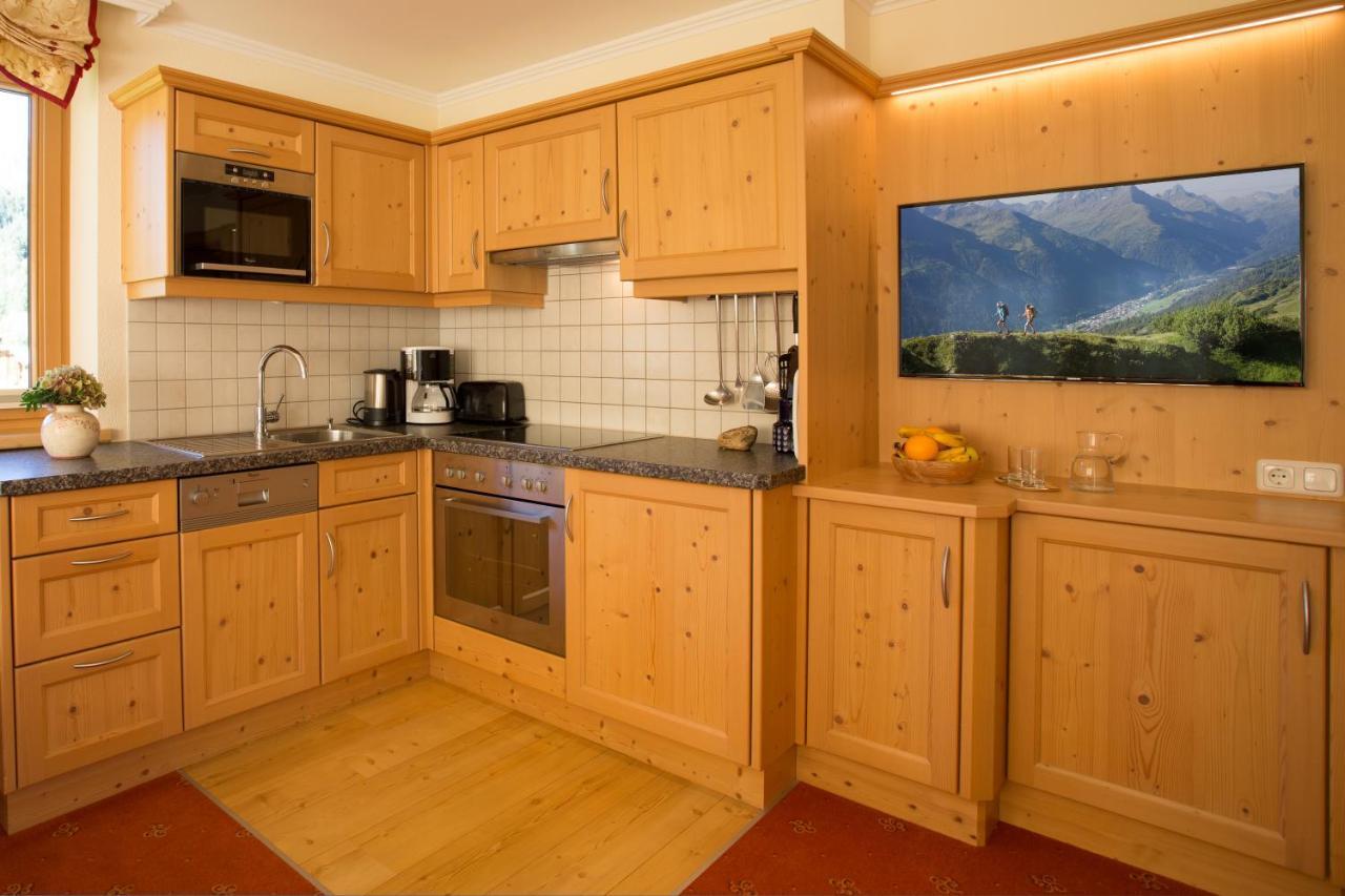 Landhaus Zauser Sankt Anton am Arlberg Esterno foto